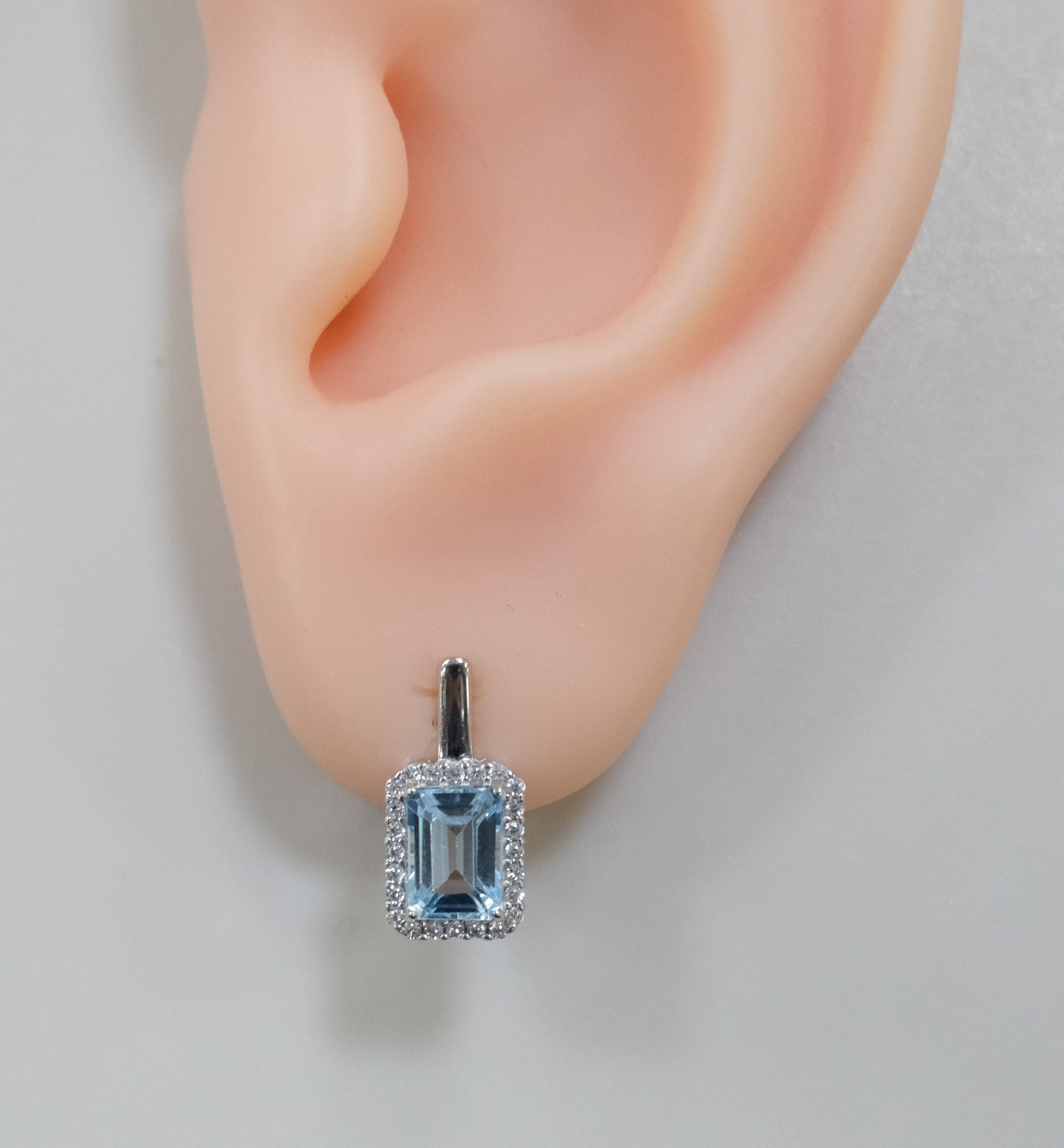 Серебряные серьги с топазами Скай